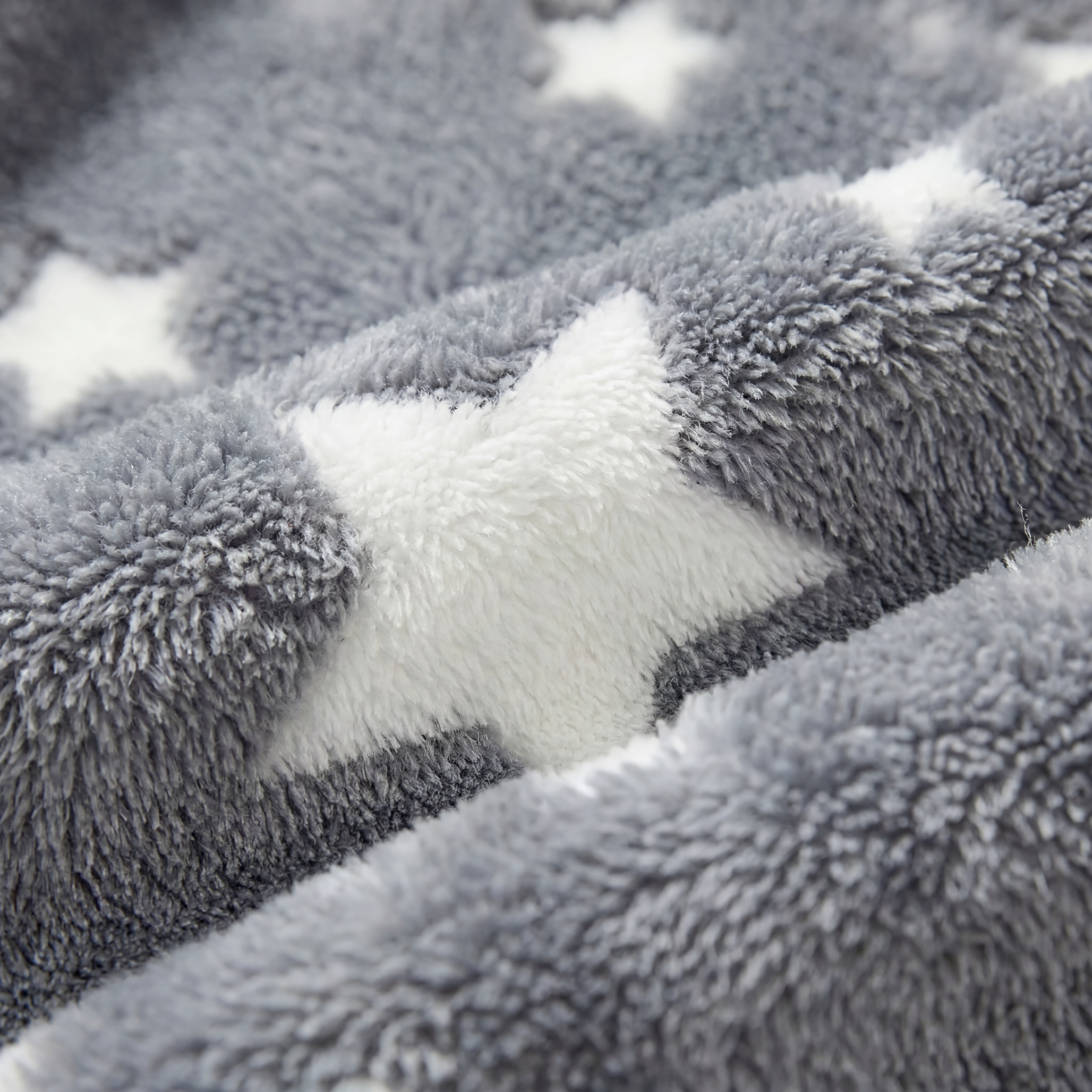 Isotta™ | Coperta indossabile oversize con cappuccio